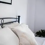 Apartament White Wave Studios *