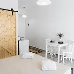 White Wave شقة Kamári