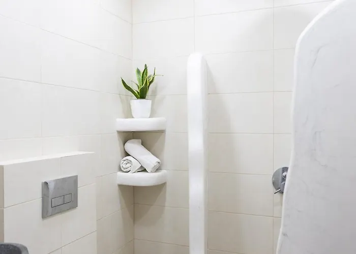 Lejlighed White Wave 1 , 3min Walk From *